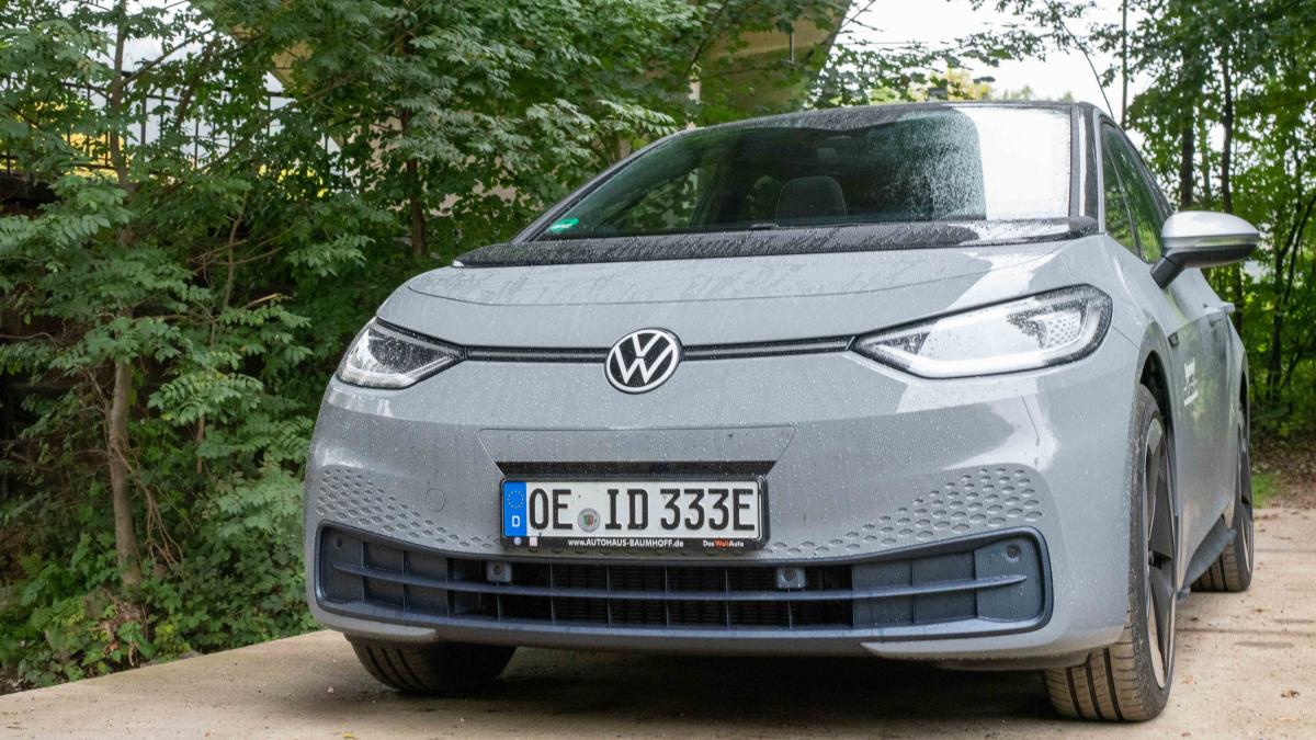 Der VW ID.3 ist ein Elektroauto mit großer Reichweite. von Nils Dinkel