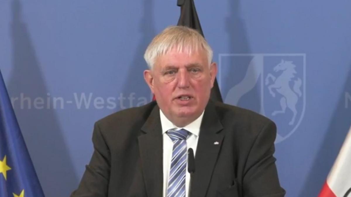 Karl-Josef Laumann bei der Pressekonferenz am Donnerstag, 11. März.  von privat