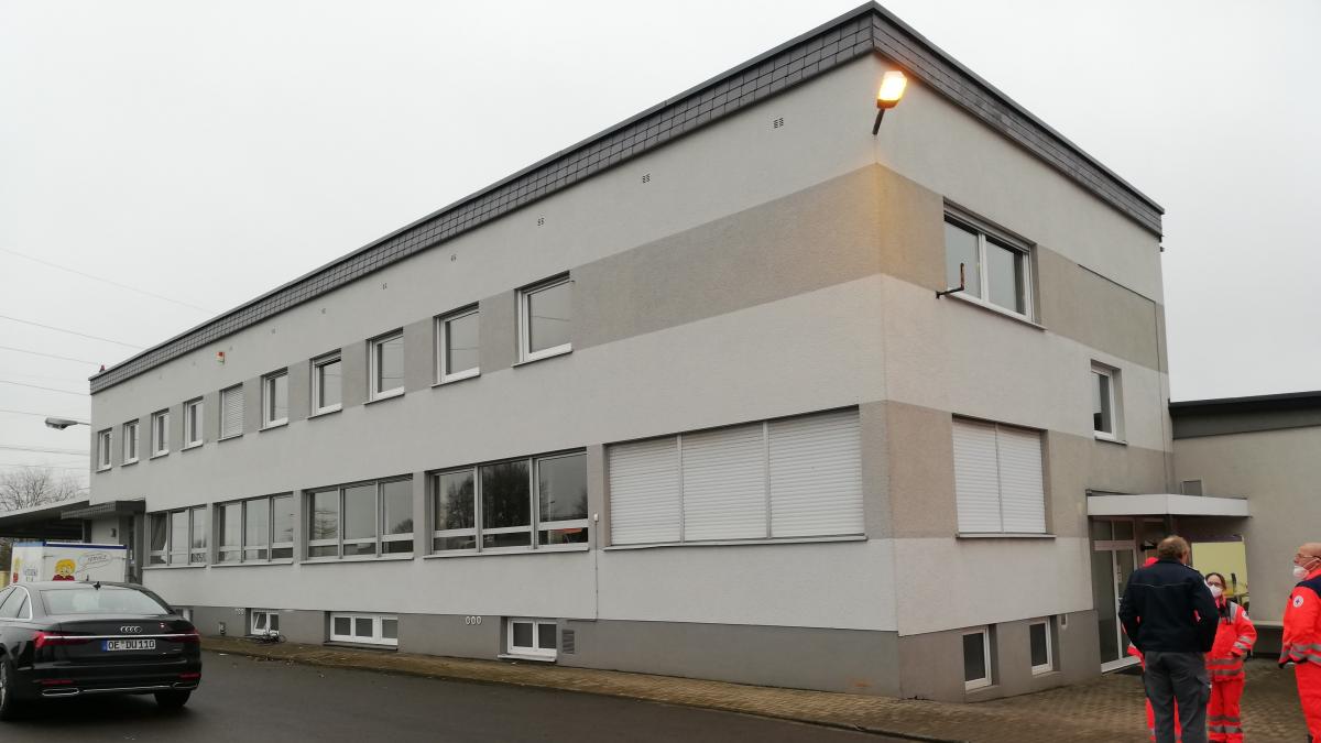 Das Impfzentrum Attendorn. von Adam Fox