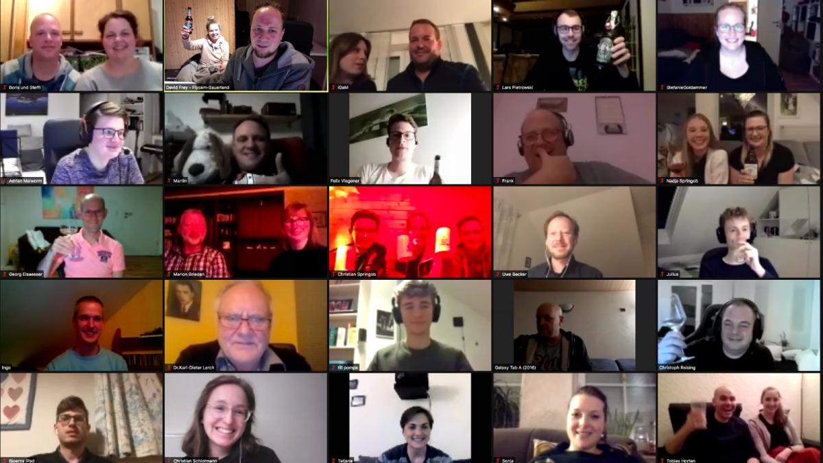 Die Mitglieder des Musikzuges Ennest hielten sich beim Online-Meeting auf dem Laufenden. von privat