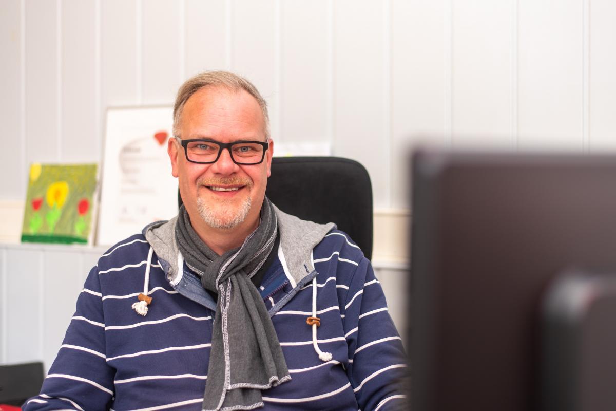 Jürgen Stinn ist seit 1994 als Versicherungsfachmann tätig. von Nils Dinkel