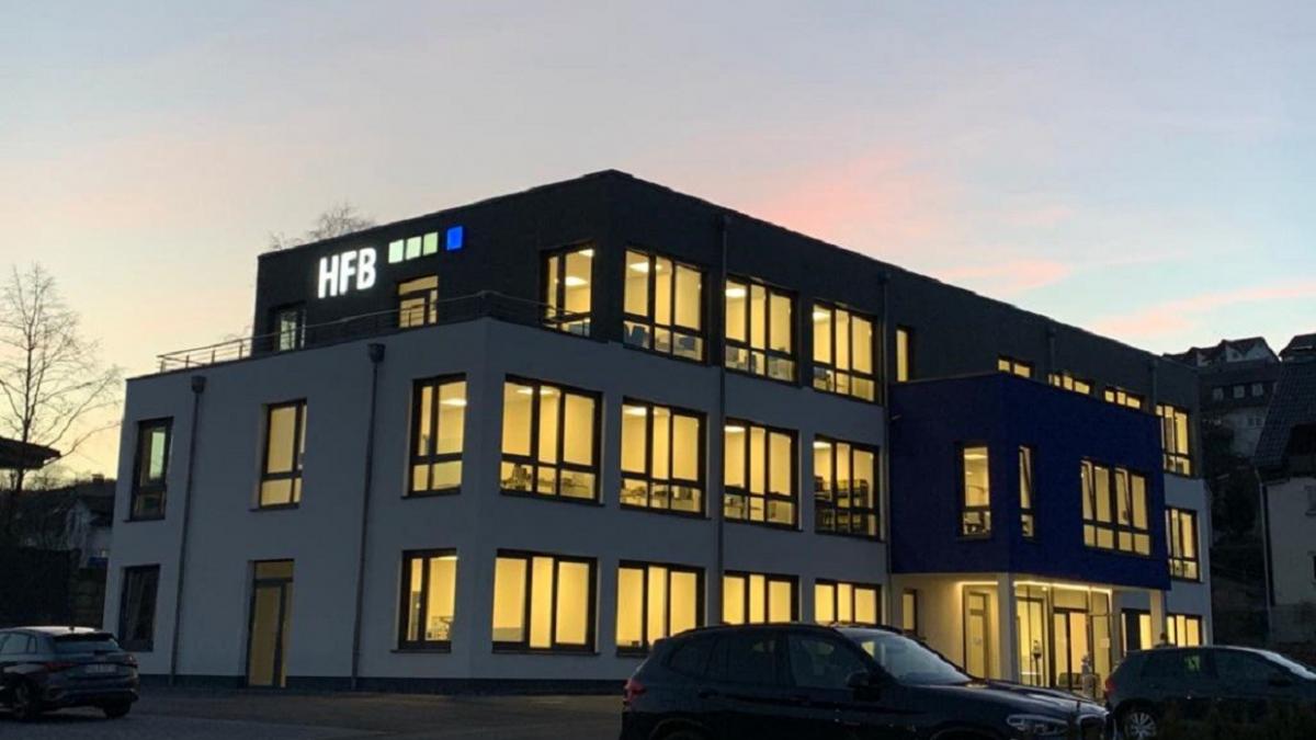 Neubau der Steuerberatungskanzlei HFB in Olpe, In der Trift. von HFB
