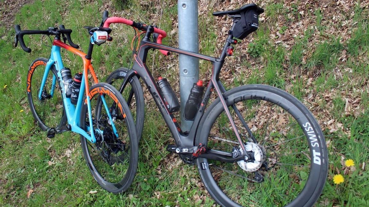 Bei dem Radunfall wurde ein Fahrradfahrer verletzt. von Kreispolizeibehörde Olpe
