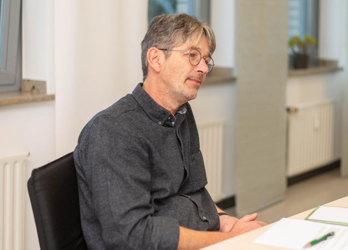 LokalPlus-Redaktionsleiter Wolfgang Schneider von Nils Dinkel