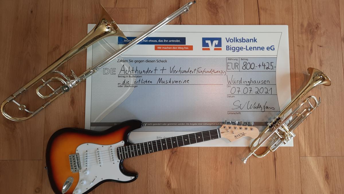 Die Aktion erbrachte 800 Euro für Musiker von privat