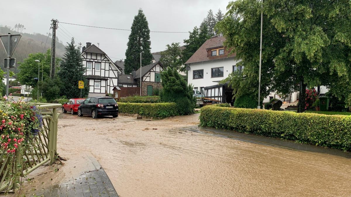 Symbolfoto: Der Lennestädter Ortsteil Langenei war vergangene Woche auch vom Hochwasser betroffen. von privat
