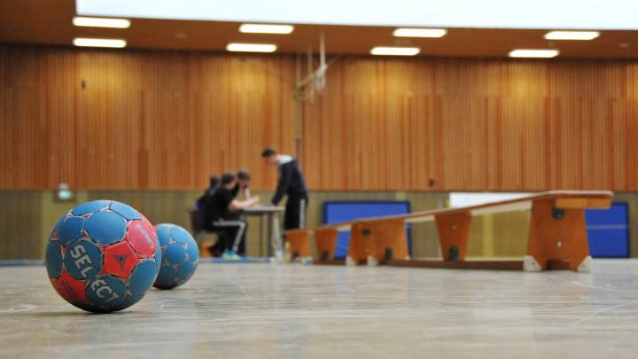 Symbolfoto zum Thema Handball und Hallensport.