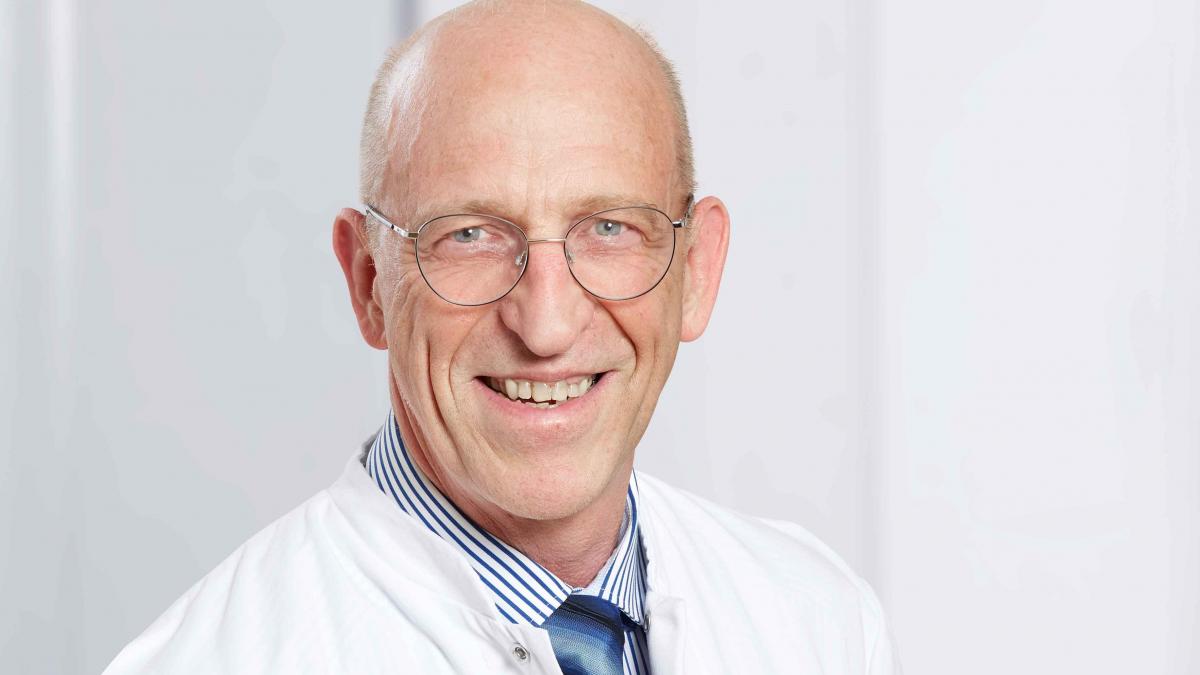 Dr. Jürgen Bong, Chefarzt für Chirurgie. von privat