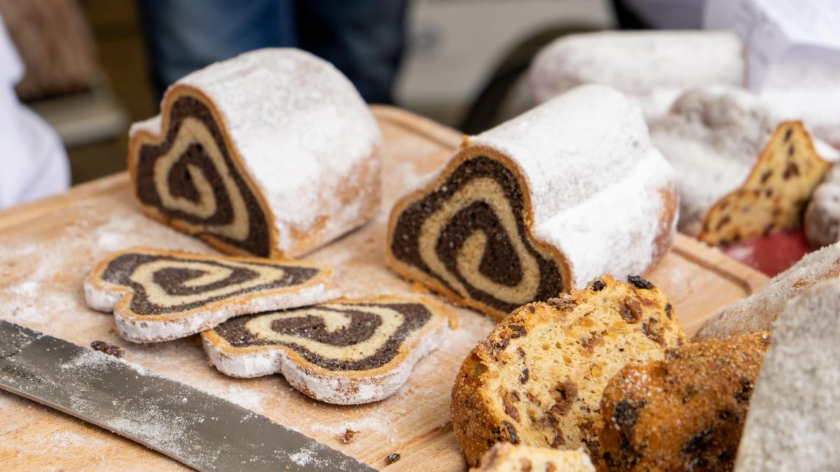 Auf dem Martini-Markt fand die Stollenprüfung statt. von Jonas Johannes