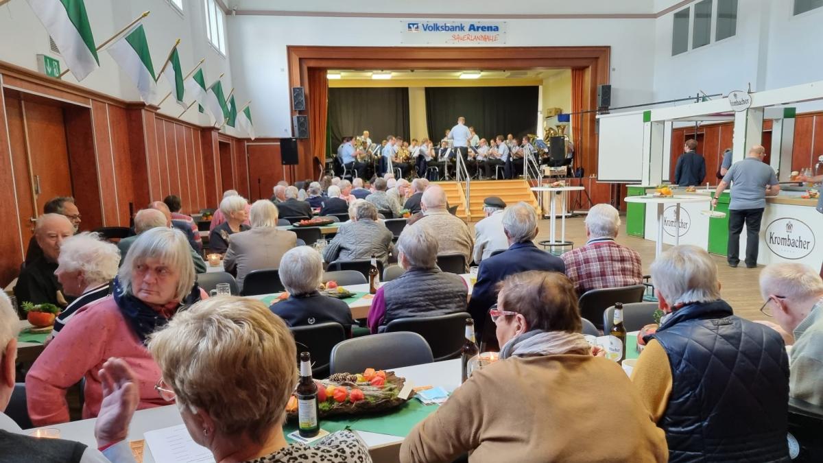 Gut besucht war das Gipfeltreffen des Schützenvereins Altenhundem. von privat