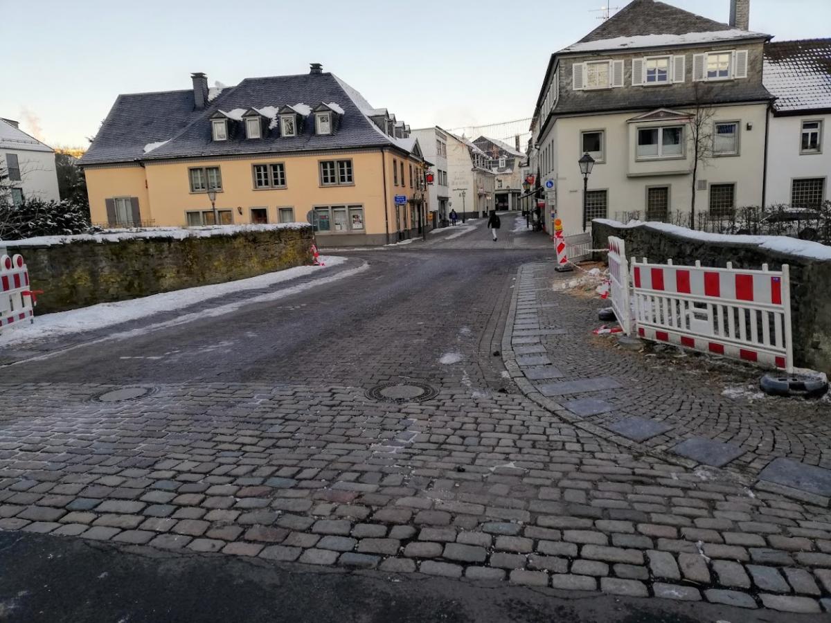 Die vier Linden am Wassertor sind gerodet worden. von Adam Fox