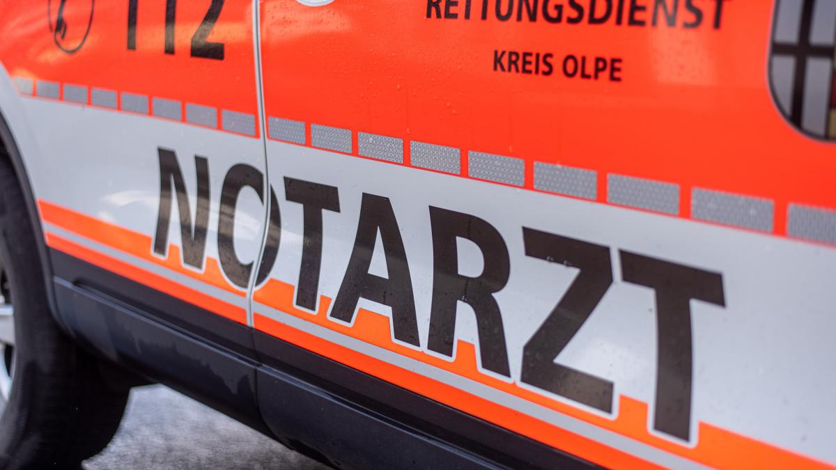 Symbolfoto zum Thema Rettungsdienst, Rettungseinsatz und Rettungswagen. von Nils Dinkel