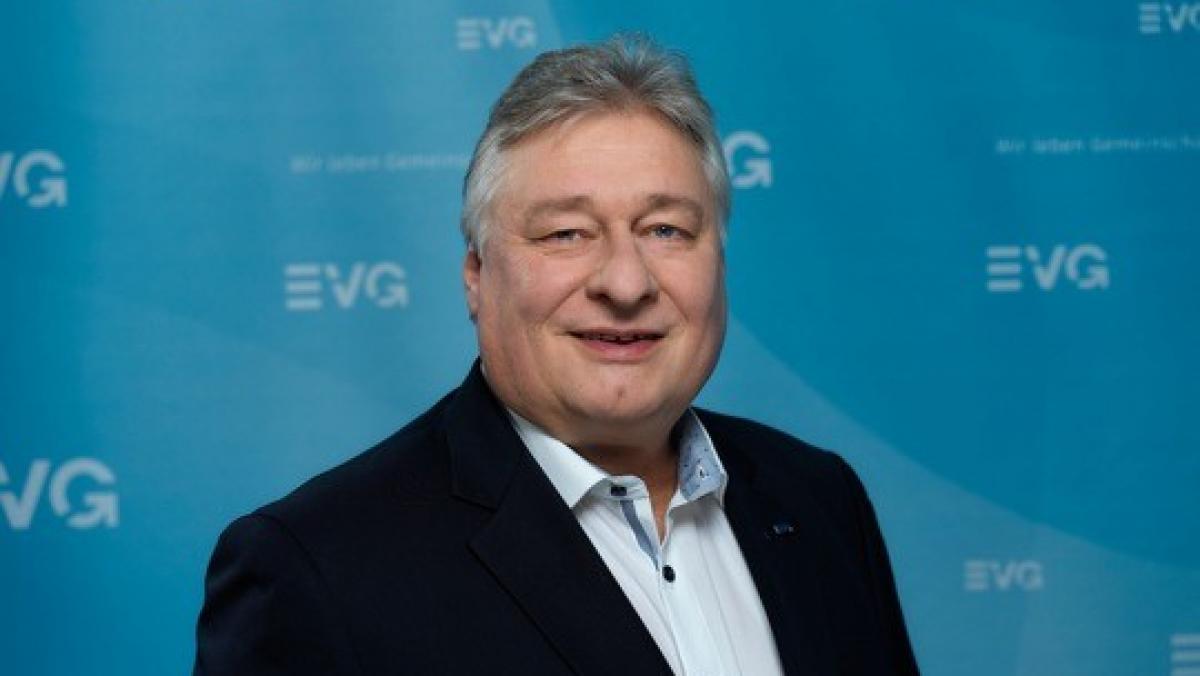 Martin Burkert ist stellvertretender Vorsitzender der EVG. von Henning Schacht