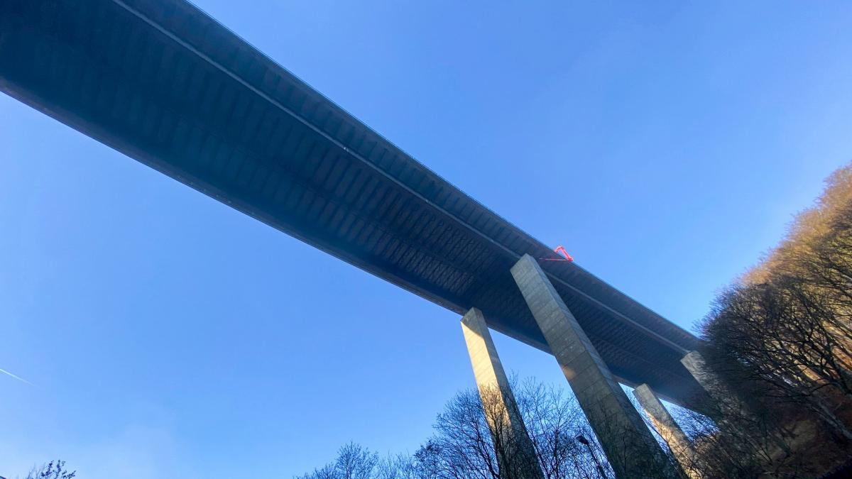 Die Talbrücke Rahmede der A45. von Sven Prillwitz/Stadt Lüdenscheid