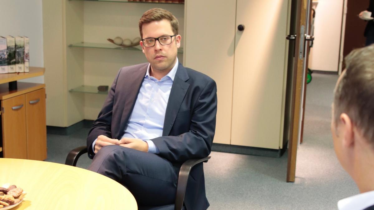 MdB Florian Müller (links) stattete Olpes Bürgermeister Peter Weber einen Antrittsbesuch ab. von Büro Florian Müller