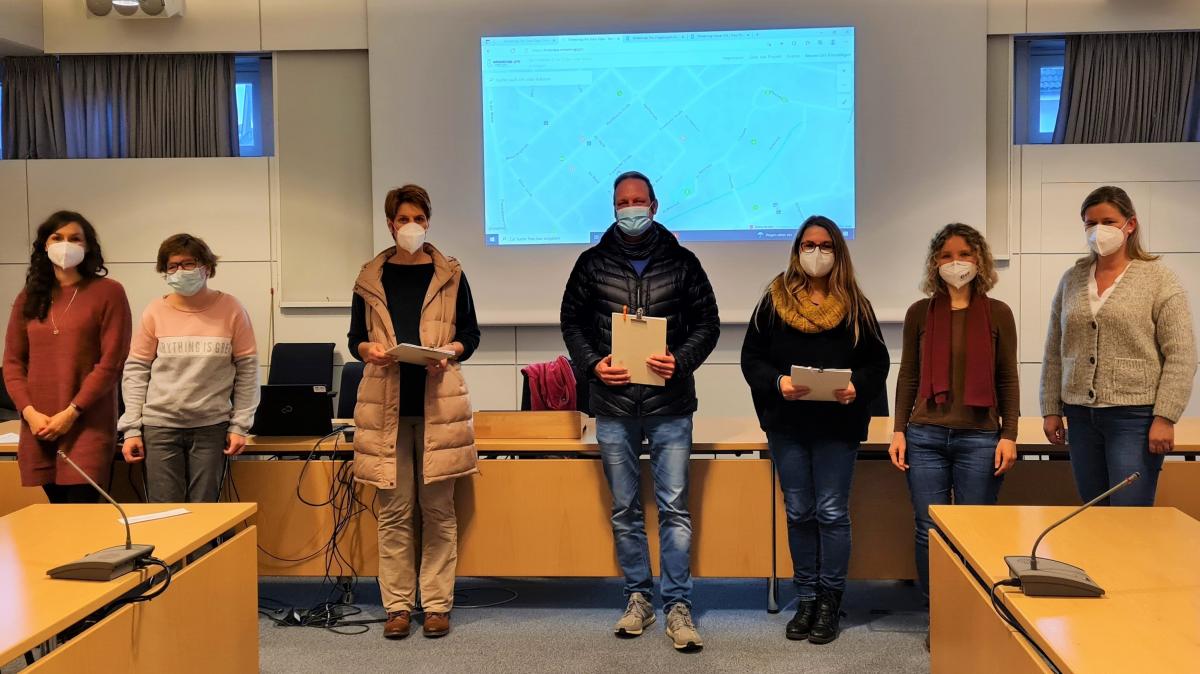 Juliane Pilz (Brücke Südwestfalen), Louisa Hüttmann (Lebenshilfe Projekt IKO), Petra Lütticke (Behindertenbeauftragte des Kreises Olpe), Björn Bock (focus - ABW des Caritasverbandes), Petra Ostrowski (Max von der Grün Schule), Anna Elberg (Lebenshilfe Projekt IKO) und Sabine Epe (Pastoralverbund Olpe Drolshagen). von Kreisstadt Olpe