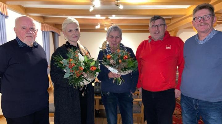 SPD-Landtagskandidatin Christin-Marie Stamm (zweite von links) begleitete als Wahlleiterin die...