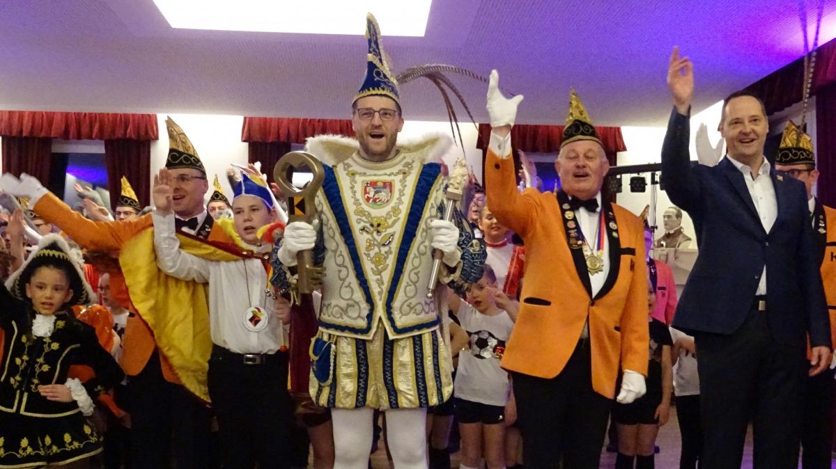 Dirk I. Thöne ist seit Anfang Januar 2020 Karnevalsprinz des Kolping-Elferrates Olpe. von Sigrid Mynar