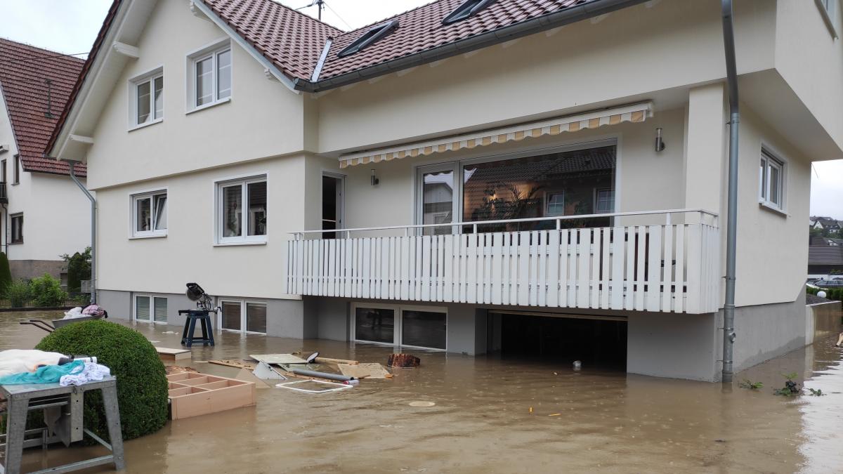 Familie Starke aus Elspe war von dem Hochwasser im Juli 2021 betroffen. von privat