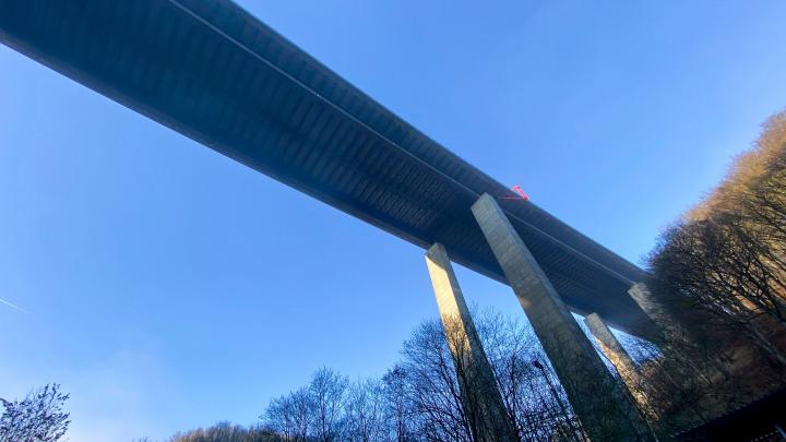 Die Talbrücke Rahmede bei Lüdenscheid.