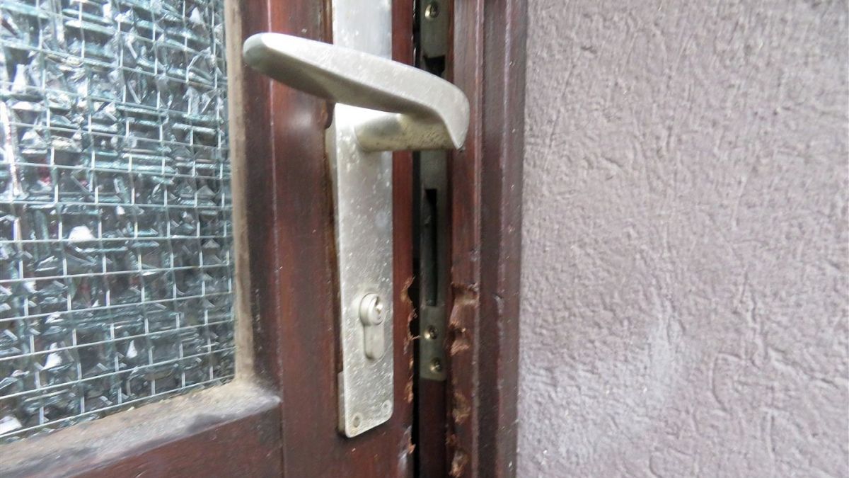 Einbrecher suchten ein Einfamilienhaus auf. von Kreispolizeibehörde Olpe