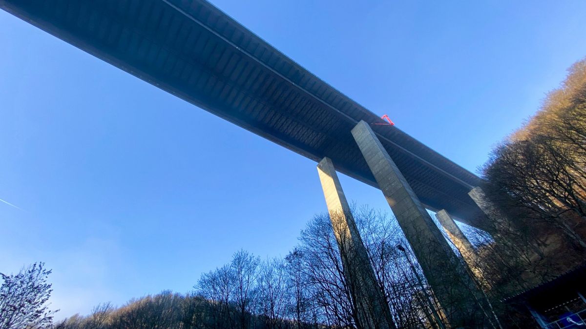 Die gesperrte A 45-Talbrücke Rahmede. von Sven Prillwitz/Stadt Lüdenscheid