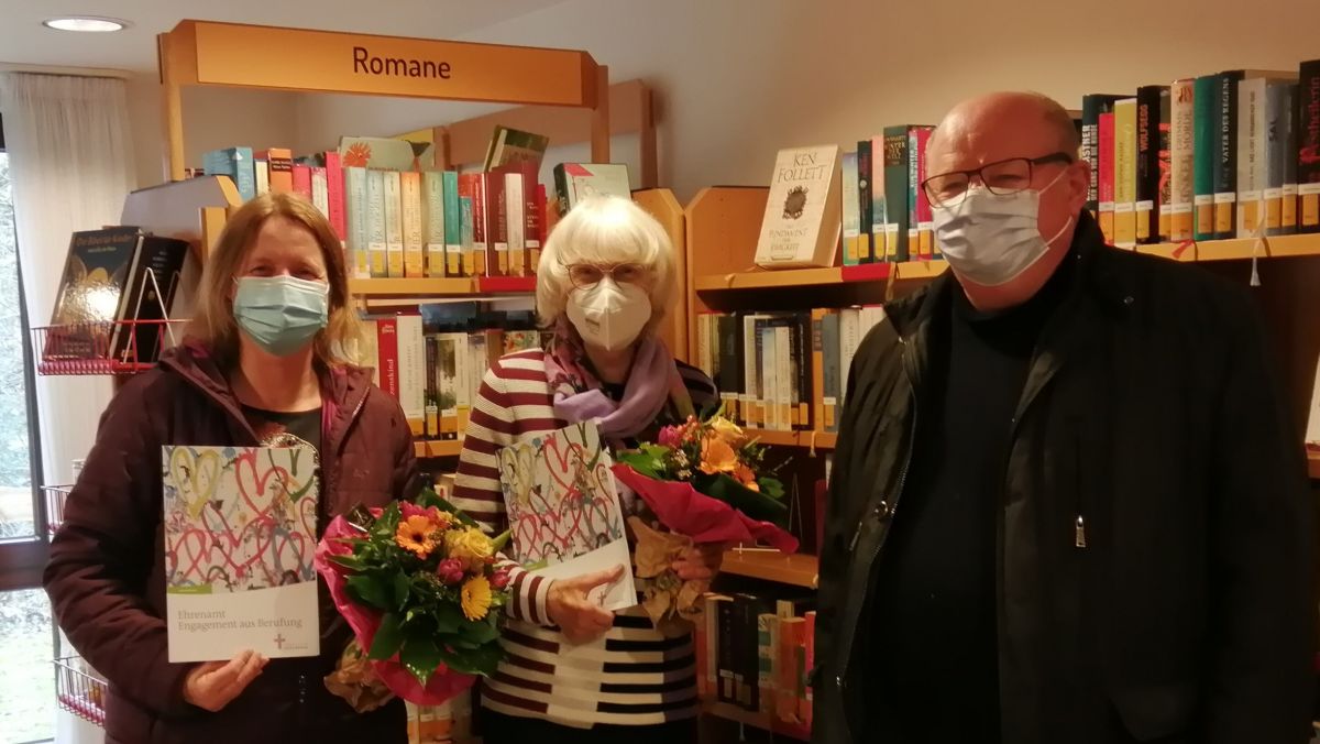 Hedwig Deitmann (l.), Ingrid Griese (m.), Dieter Koke (r.) von privat