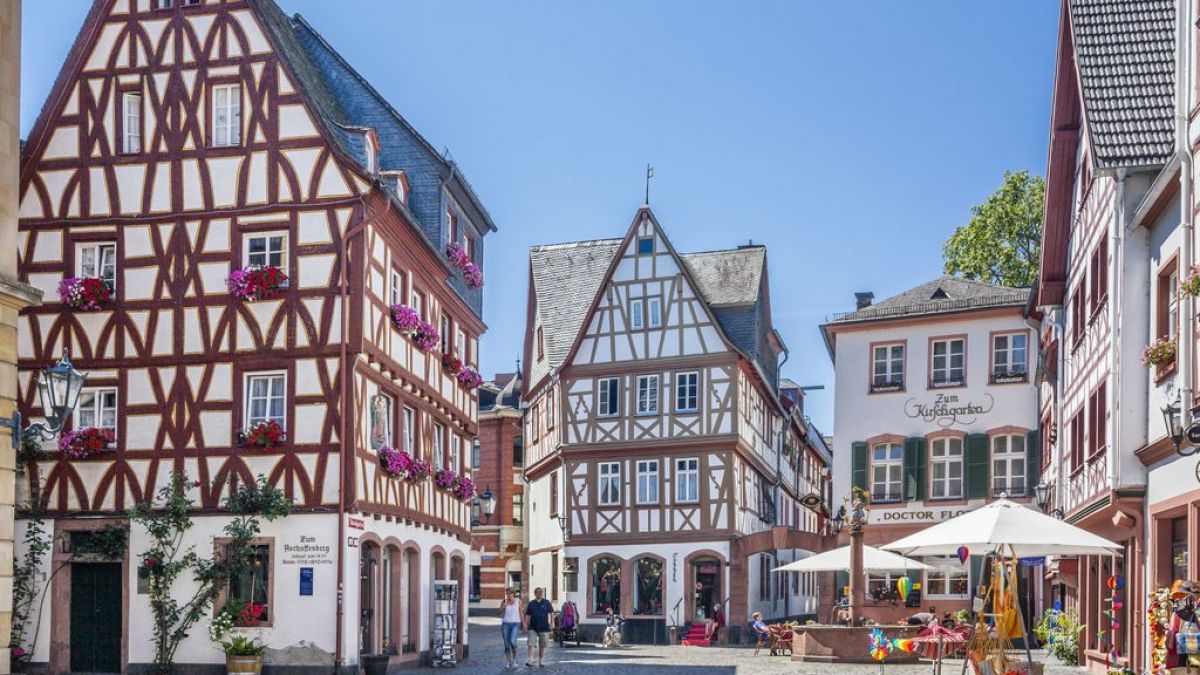 Wiesbaden ist das Ziel eines Tagesausflugs der Kulturgemeinde Finnentrop. von Wiesbaden Tourismus