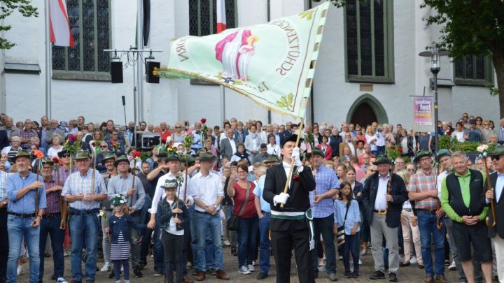 Archivbild aus dem Jahr 2019 vom bislang letzten Schützenfest, das in Attendorn stattgefunden hat.