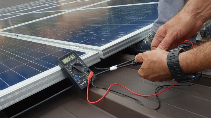 Photovoltaikanlagen senken die Stromkosten.