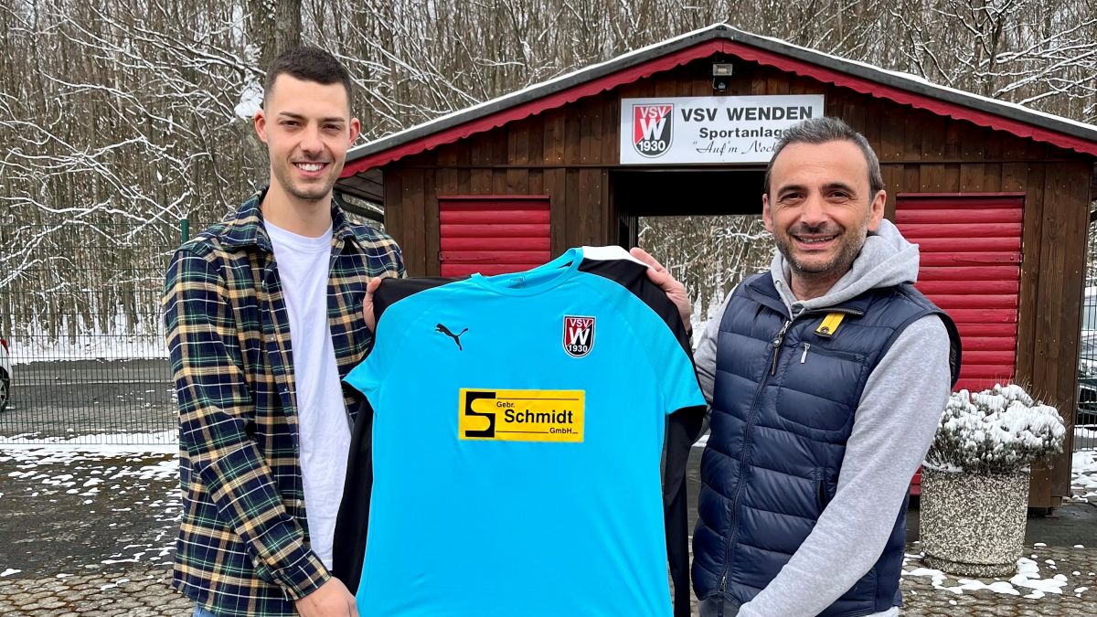 Kemal Topal freut sich über den Neuzugang Marius Grebe. von VSV Wenden