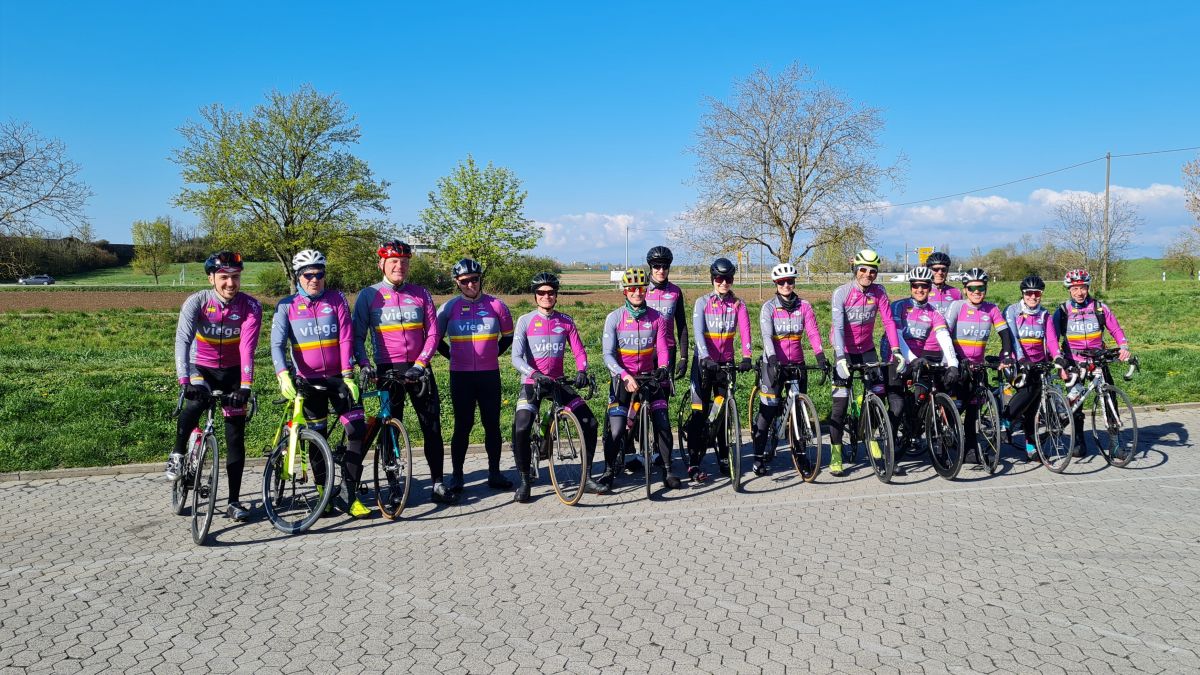 Die Mitglieder des TV Attendorn starteten mit einem Rad-Trainingslager im Schwarzwald in die Saison. von privat