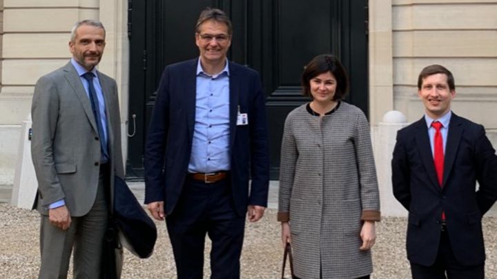 Anfang April war Peter Liese noch zu Gesprächen mit Mitarbeitern von Präsident Macron in Paris.