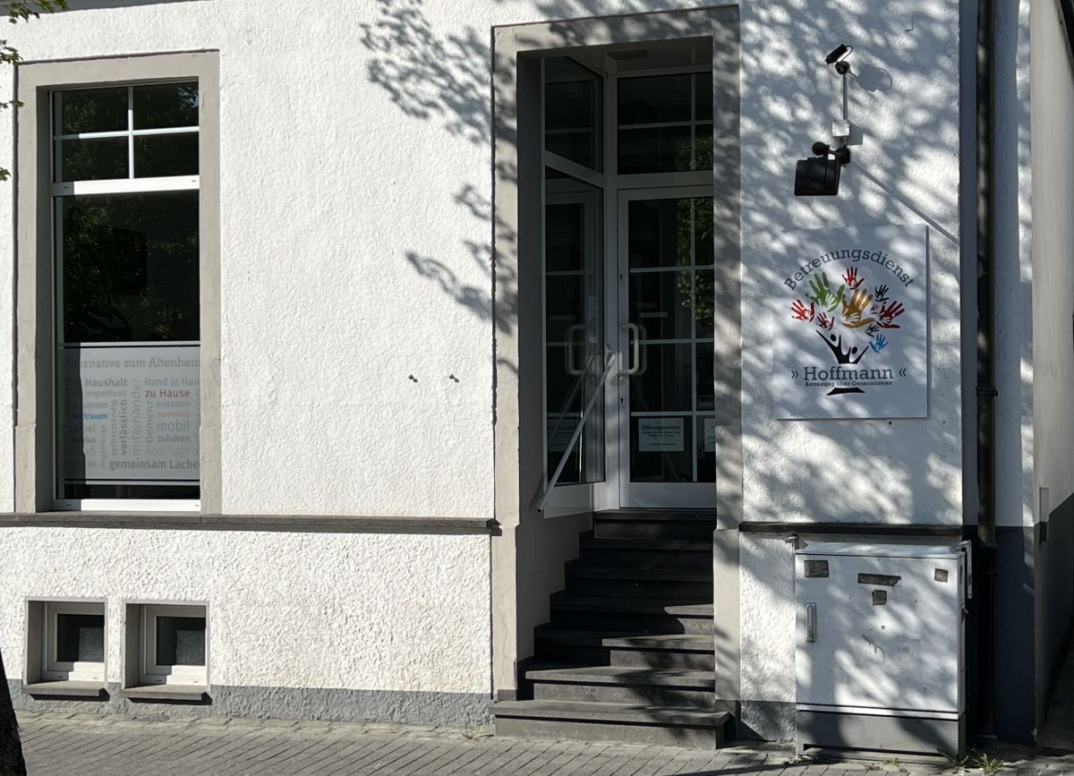 Der Betreuungsdienst Hoffmann hat seinen Sitz in der Agathastraße in Olpe. von privat