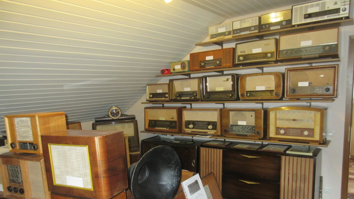Eine Delegation aus den Niederlanden besuchte das Radiomuseum in Heinsberg. von privat