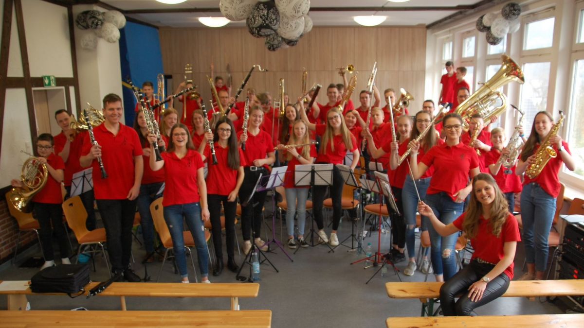 Die Nachwuchsmusikanten aus Neuenkleusheim freuen sich auf das Konzert. von privat