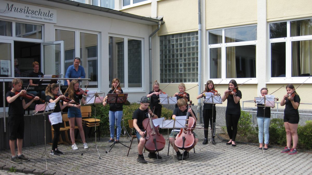 Die Musikschule Wenden lädt zum Tag der offenen Tür ein. von privat
