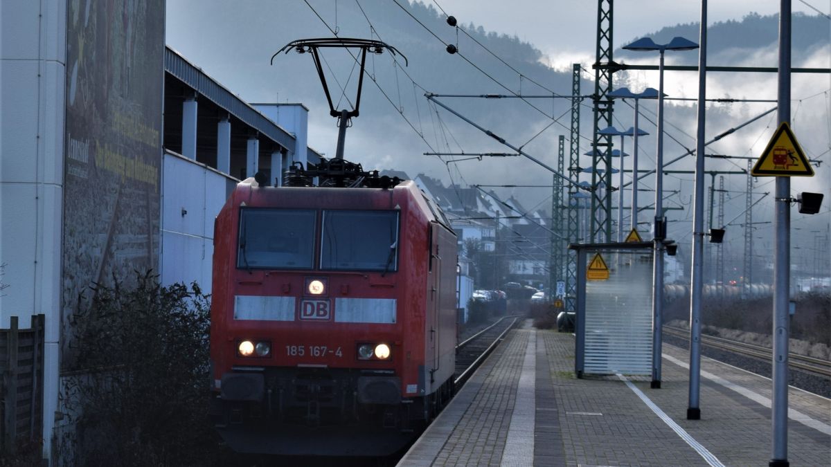 Bahnreisende aufgepasst: Ruhr-Sieg-Strecke eine Woche lang gesperrt