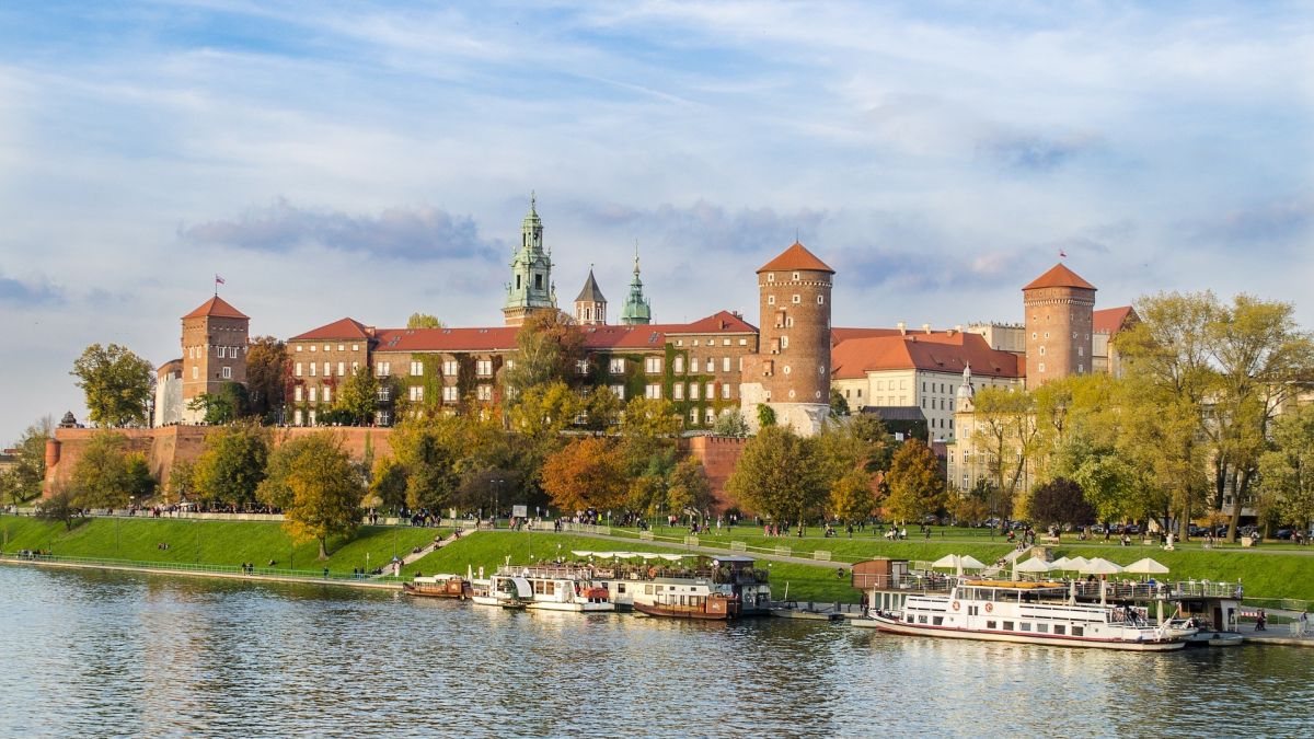 Die Chorreise führt die Reisegruppe auch nach Krakau. Dort werden die Teilnehmer mit großer Wahrscheinlichkeit den Wawel, ehemalige Residenz der polnischen Könige, zu Gesicht bekommen. von Symbolfoto Pixabay