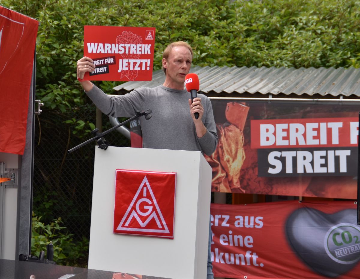 Betriebsratsvorsitzender mahnt zur Teilnahme am Streik. von privat