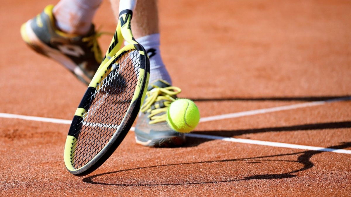 Symbolfoto für Sport und Tennis. von pixabay.com