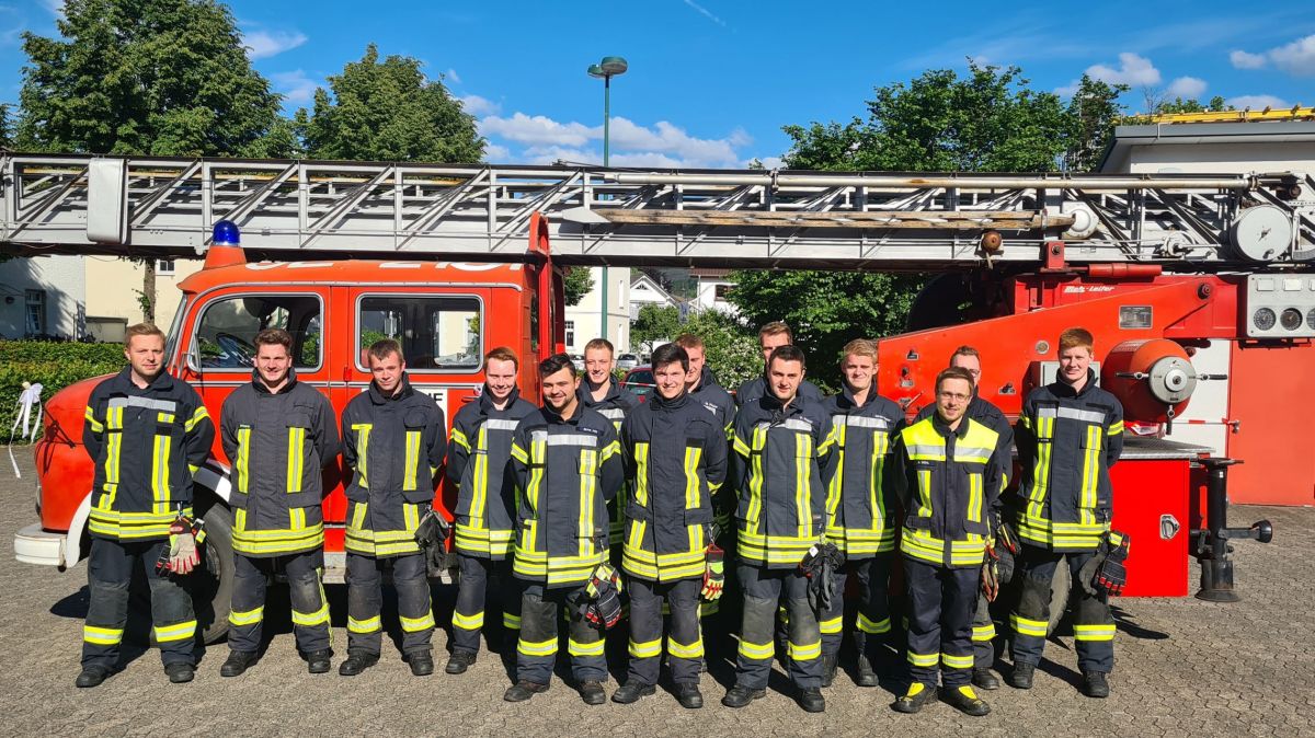 Die neuen Atemschutzträger der Feuerwehr Finnentrop. von privat