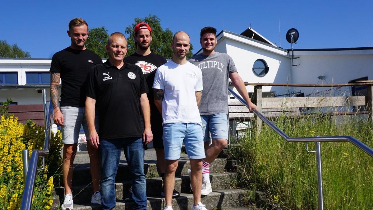 Oben von links: Steve Lang, Chris Stremel, Robin Entrup
Unten von links: Thomas Bassitta, Alex Goulas von privat