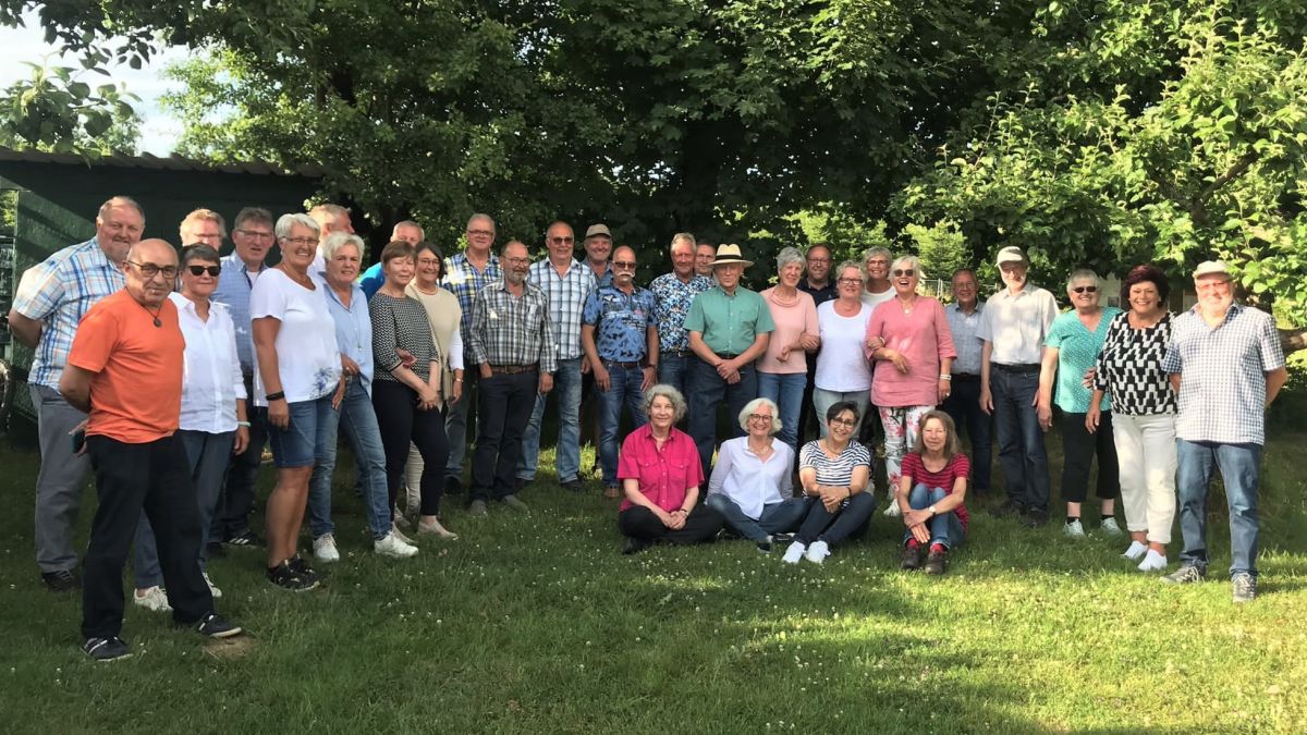 35 ehemalige Schüler aus Wenden haben ihr Klassentreffen gefeiert. von privat