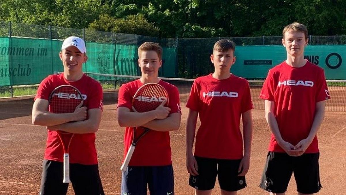 Das erfolgreiche Team (v.l.): Louis Funke, Paul Dröge, Michail Klinkov und Jonah Asbeck. von privat