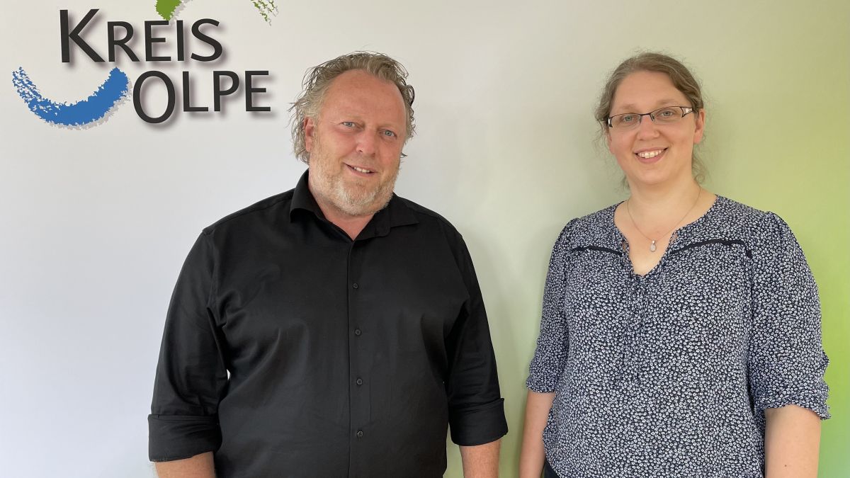 Holger Böhler und Stefanie Gerlach bilden die Pressestelle des Kreises Olpe. von Kreis Olpe
