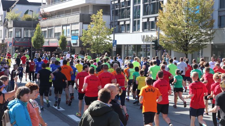So soll es auch am 27. August aussehen: Hunderte Läufer auf der Hundemstraße.