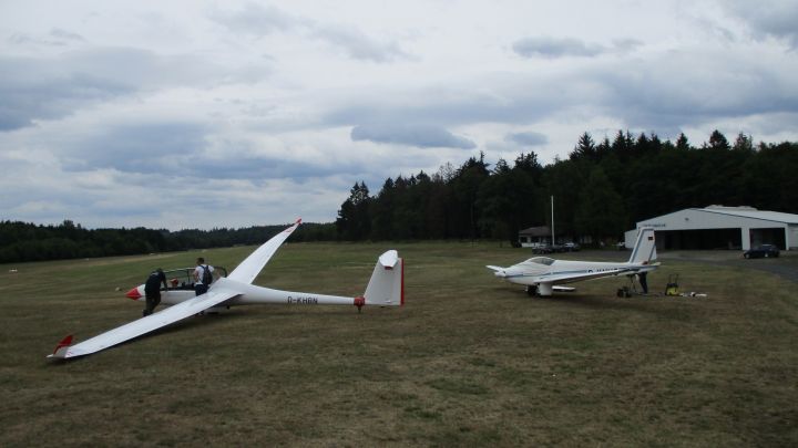 Mit dem Luftsportverein Hünsborn geht es im Segelflieger hoch hinaus.