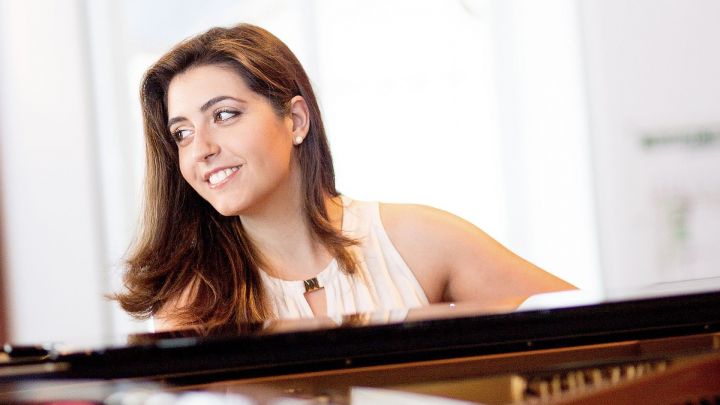 Die deutsch-italienische Pianistin Sophie Pacini gastiert in Olpe.