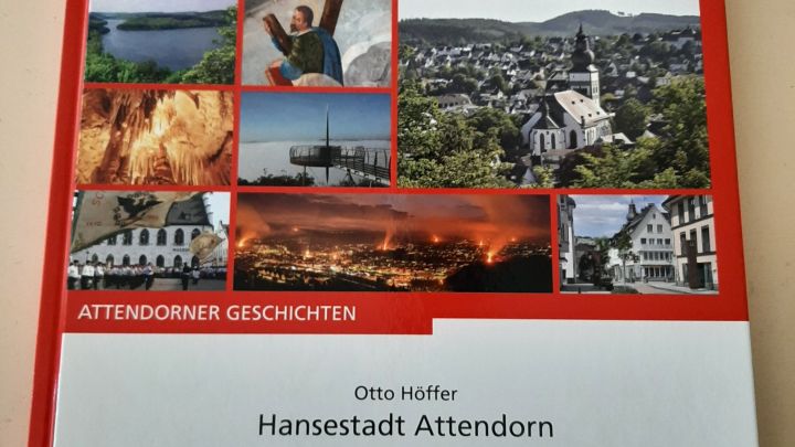 Der Bildband von Otto Höffer ist während der Westfälischen Hansetages und des Stadtfestes zu...